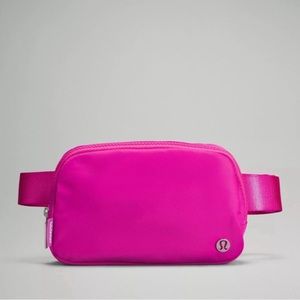 Lululemon belt bag